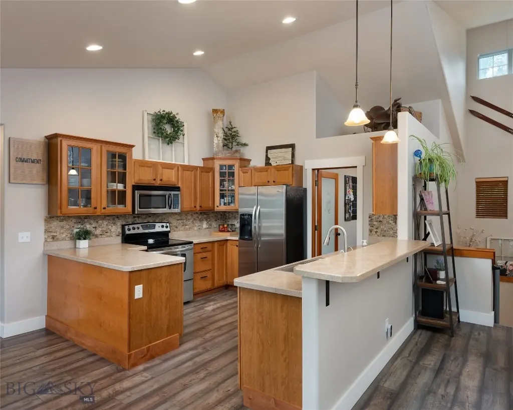 501 Red Barn Drive Belgrade MT 59714