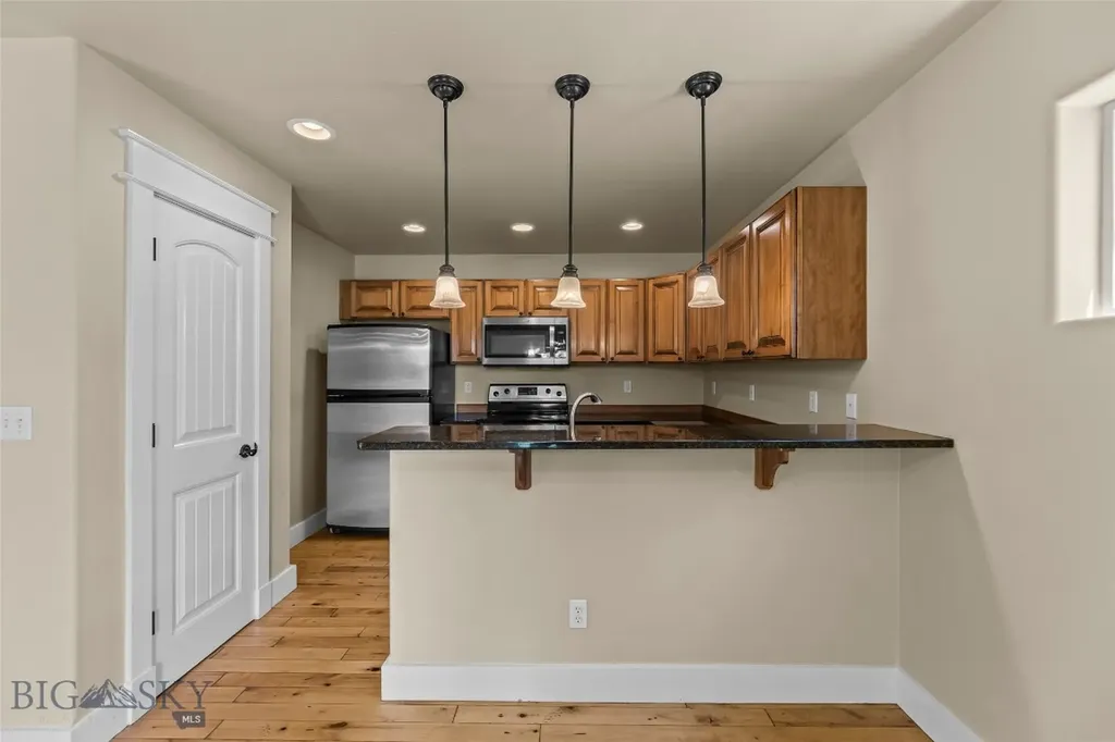 2863 N 27th Bozeman MT 59718