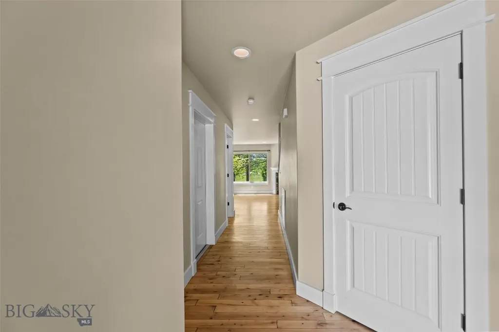 2863 N 27th Bozeman MT 59718