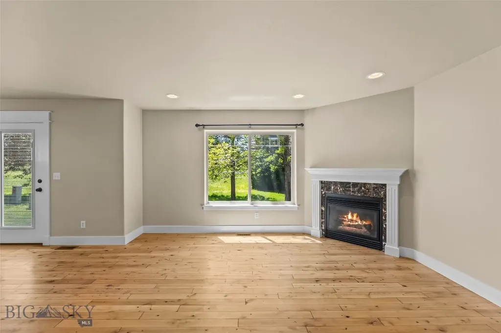 2863 N 27th Bozeman MT 59718
