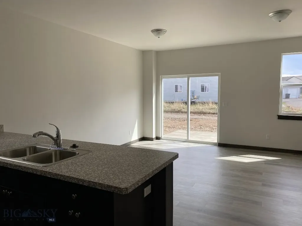 1516 Butler Creek Belgrade MT 59714