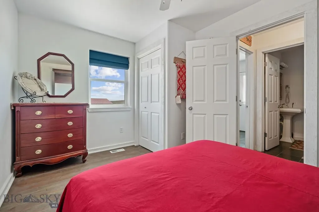18 Cactus Ridge Road Twin Bridges MT 59754
