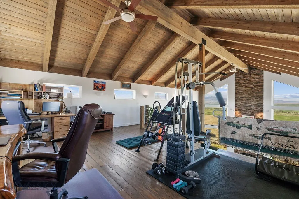 18 Cactus Ridge Road Twin Bridges MT 59754