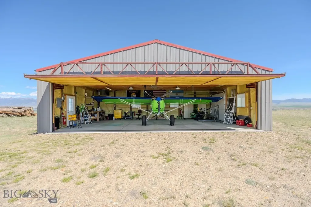 18 Cactus Ridge Road Twin Bridges MT 59754