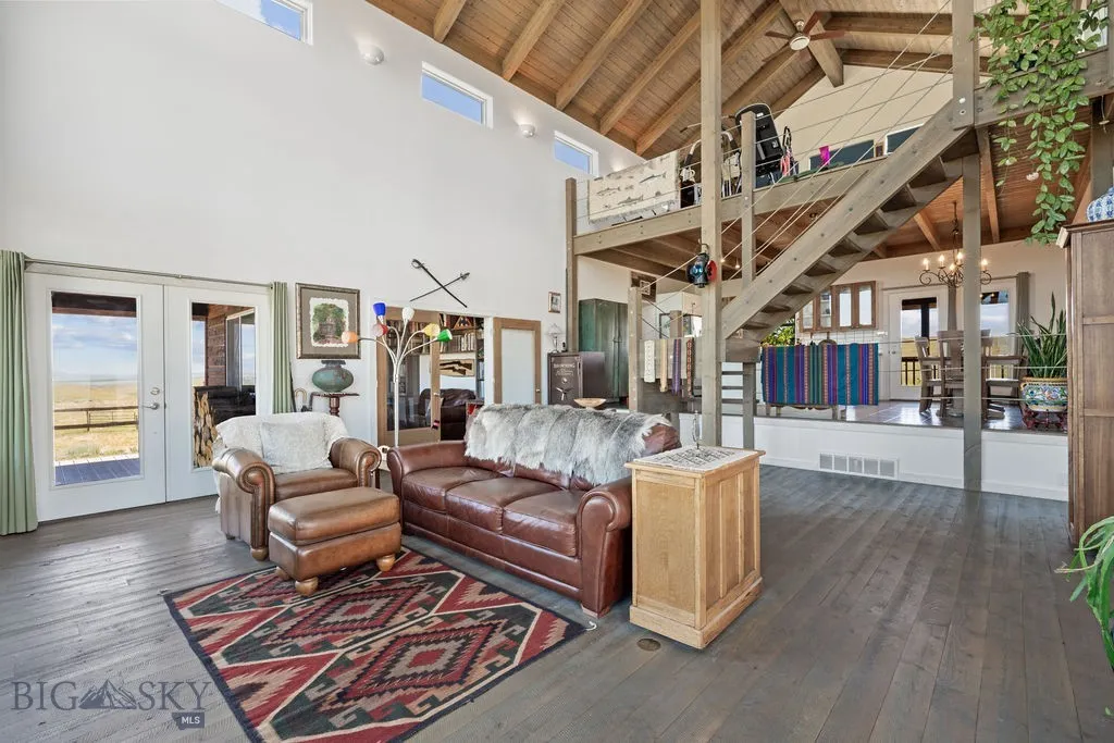 18 Cactus Ridge Road Twin Bridges MT 59754