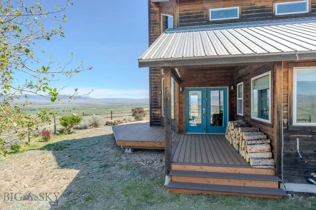 18 Cactus Ridge Road Twin Bridges MT 59754