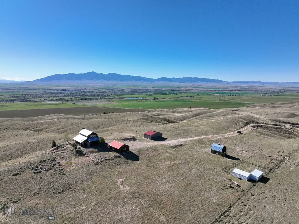 18 Cactus Ridge Road Twin Bridges MT 59754