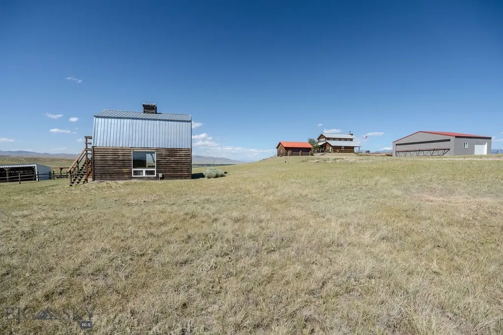 18 Cactus Ridge Road Twin Bridges MT 59754