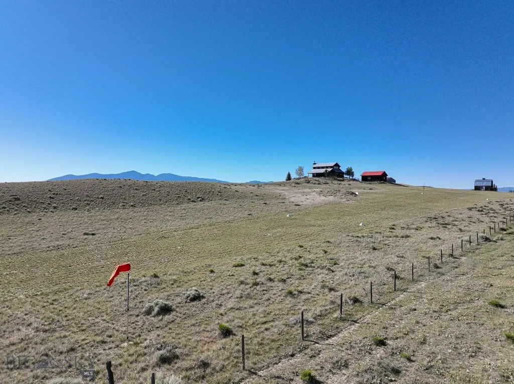 18 Cactus Ridge Road Twin Bridges MT 59754