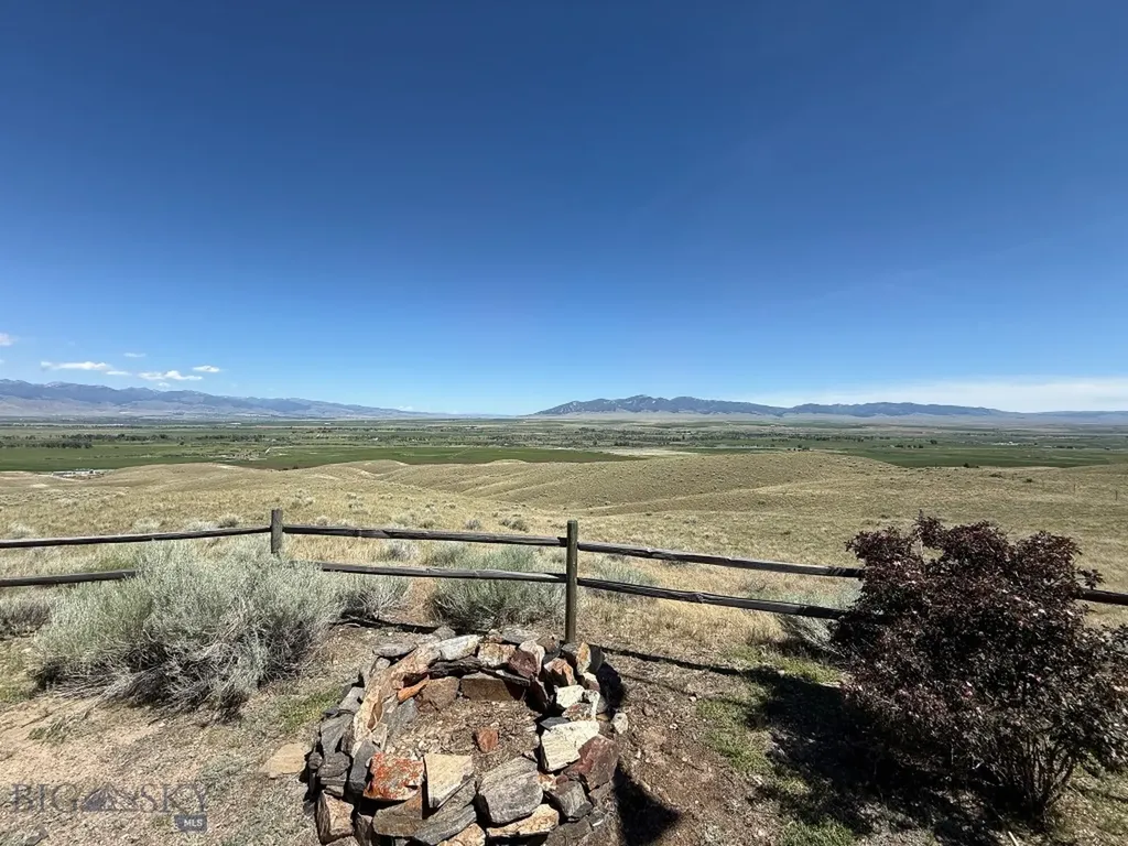 18 Cactus Ridge Road Twin Bridges MT 59754