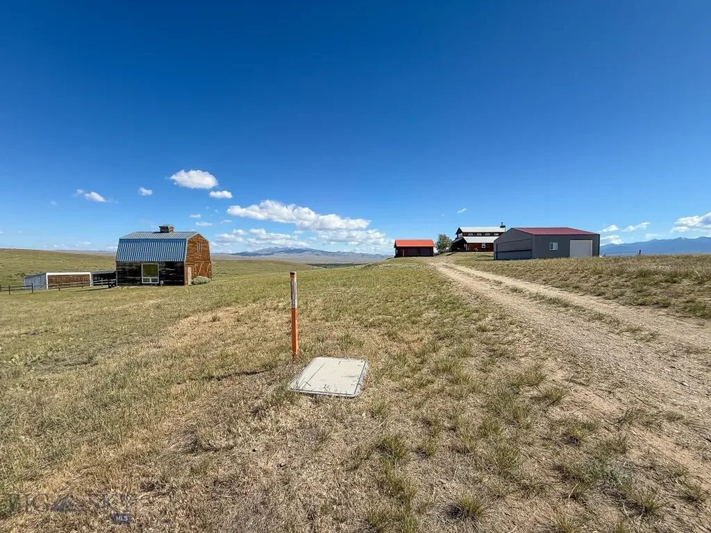 18 Cactus Ridge Road Twin Bridges MT 59754