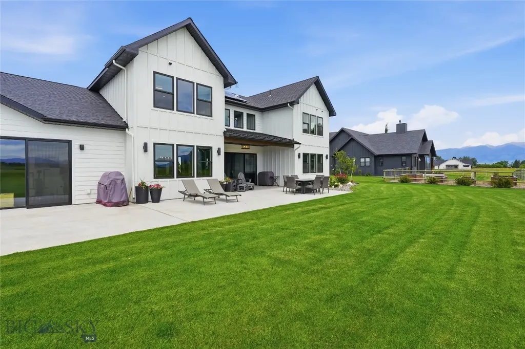 284 Riparian Way Bozeman MT 59718