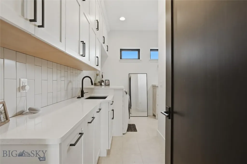 284 Riparian Way Bozeman MT 59718