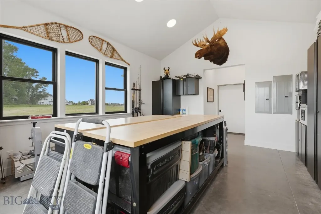 284 Riparian Way Bozeman MT 59718