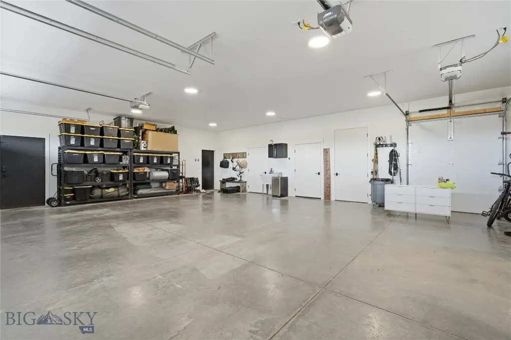 284 Riparian Way Bozeman MT 59718
