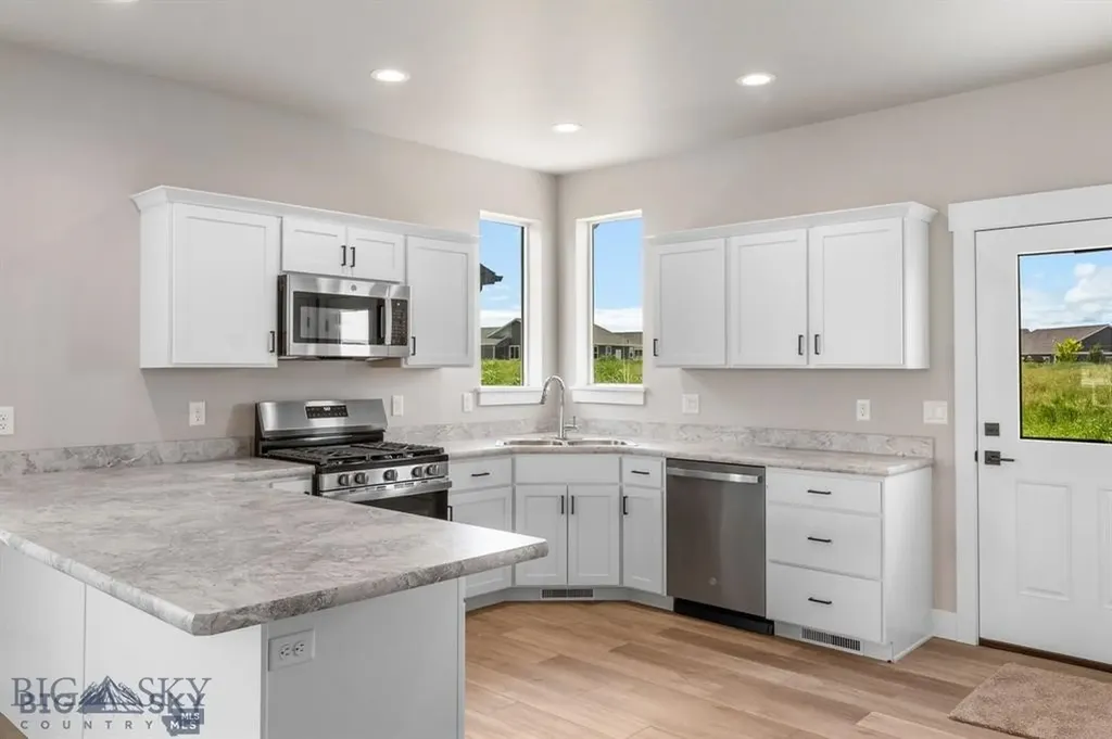 2307 Oriole Drive Belgrade MT 59714