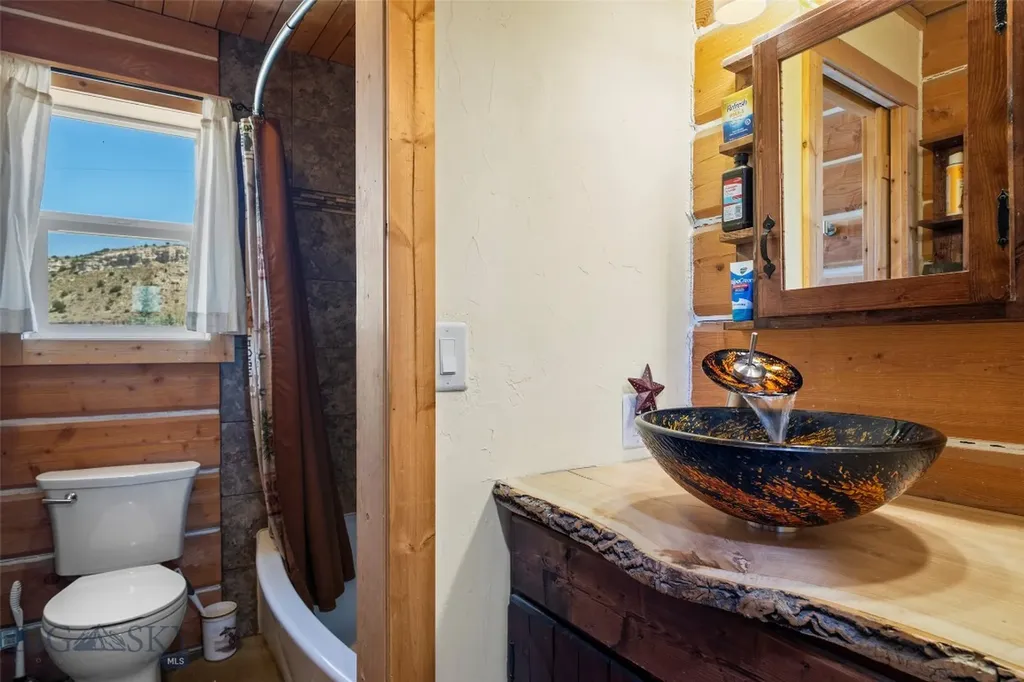 4625 Buffalo Jump Three Forks MT 59752