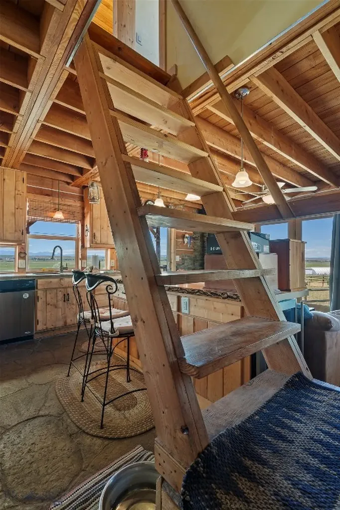 4625 Buffalo Jump Three Forks MT 59752