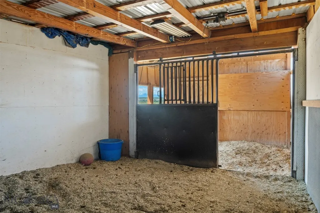 4625 Buffalo Jump Three Forks MT 59752