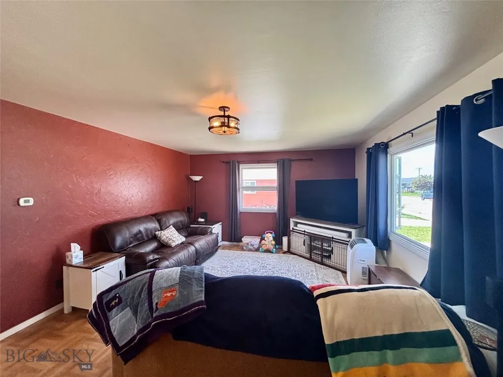230 N Parkview Court Dillon MT 59725