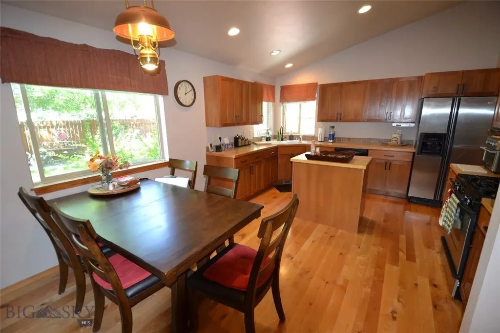 903 Kermit Court Belgrade MT 59714
