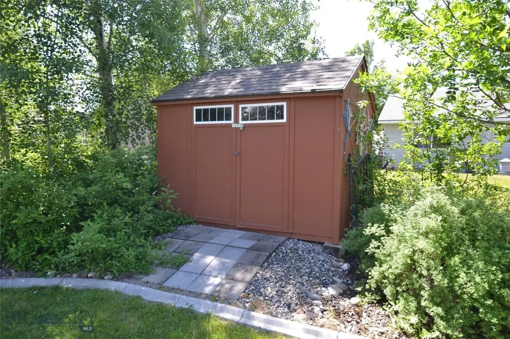 903 Kermit Court Belgrade MT 59714