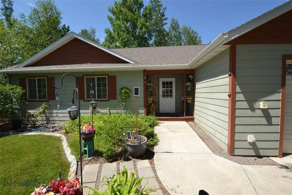 903 Kermit Court Belgrade MT 59714