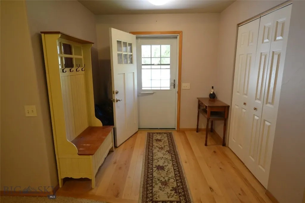 903 Kermit Court Belgrade MT 59714