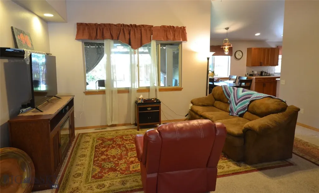 903 Kermit Court Belgrade MT 59714