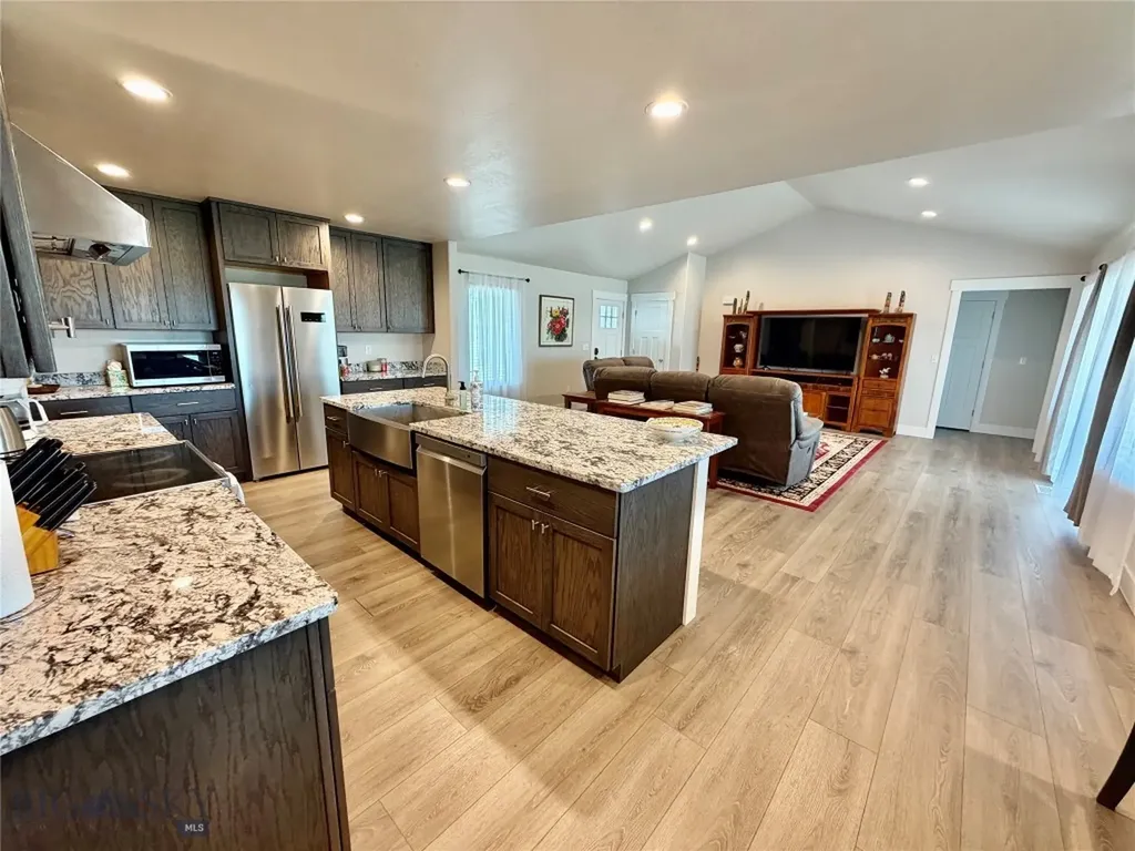 88 Thomas Way Dillon MT 59725