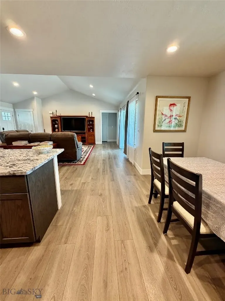 88 Thomas Way Dillon MT 59725