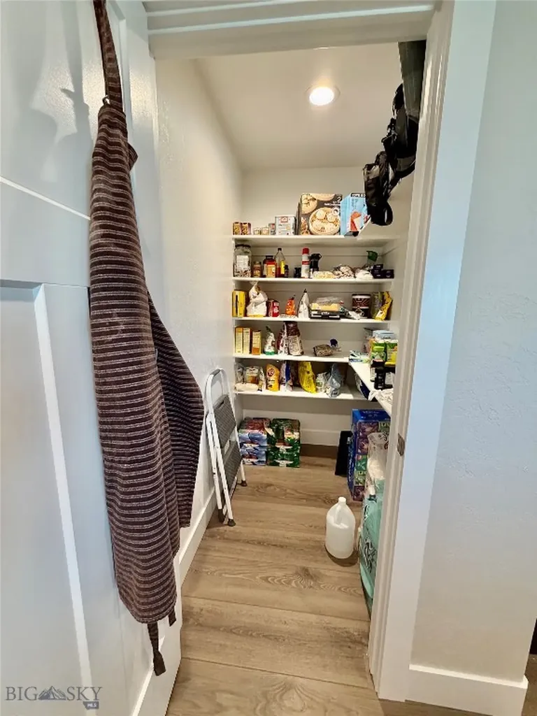 88 Thomas Way Dillon MT 59725