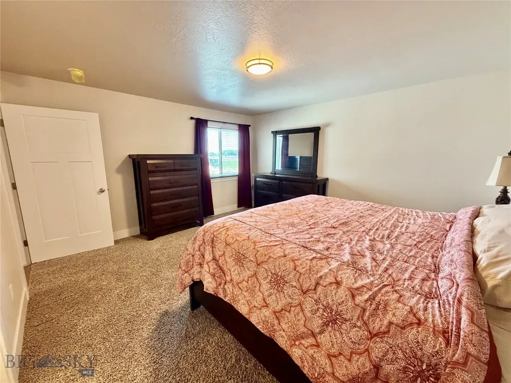 88 Thomas Way Dillon MT 59725
