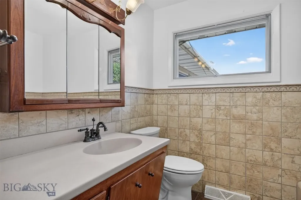 1016 W 3rd Street Anaconda MT 59711