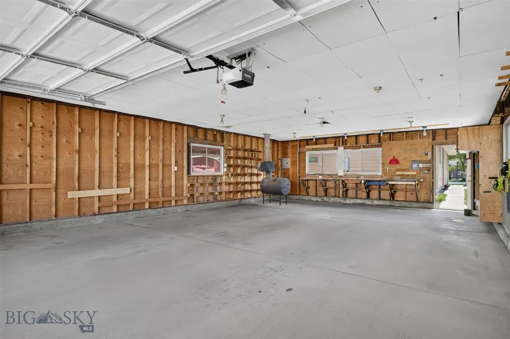 1016 W 3rd Street Anaconda MT 59711