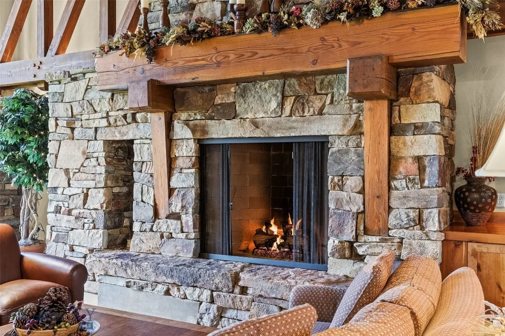 802 Turnberry Court Bozeman MT 59715