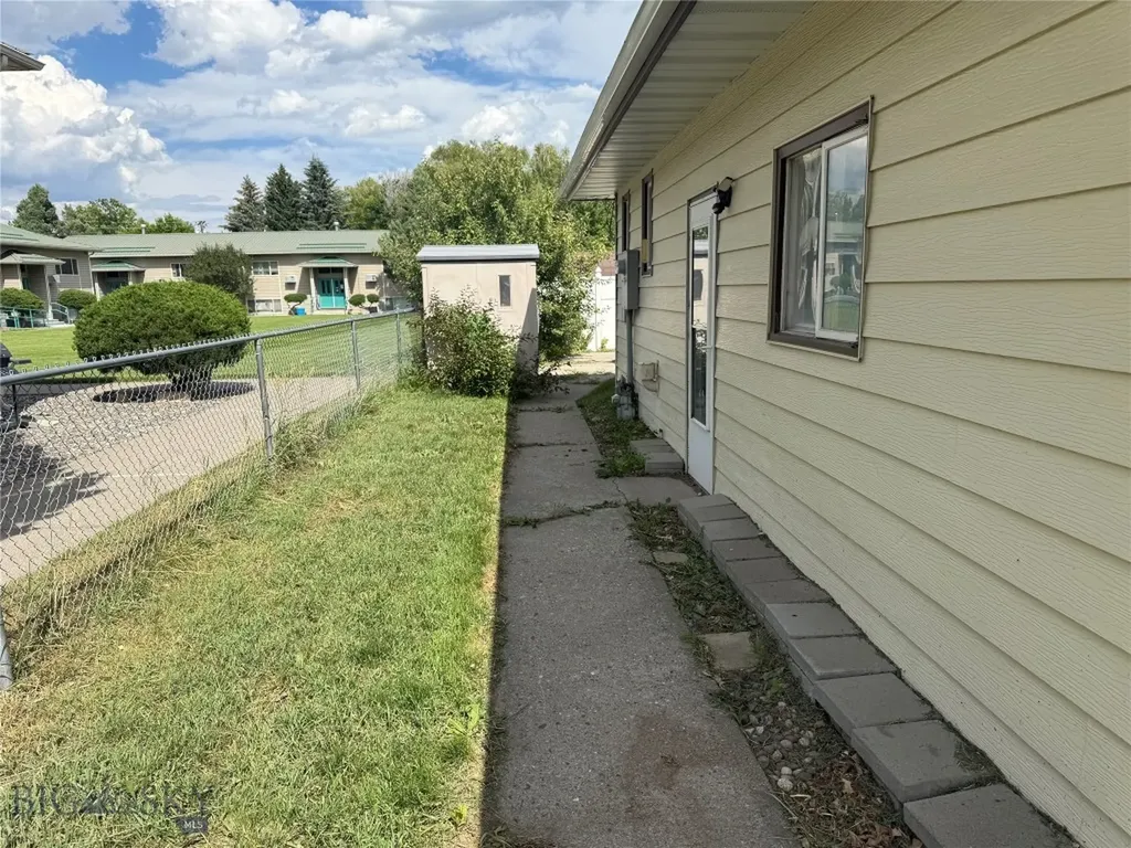 605 Robin Lane Livingston MT 59047