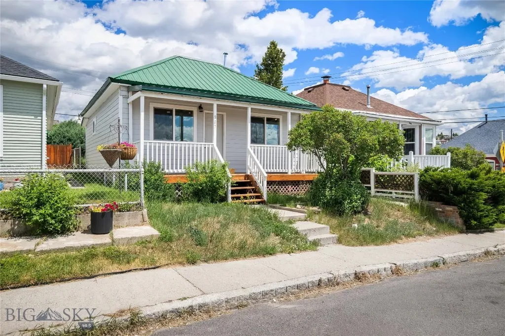 907 Empire Butte MT 59701