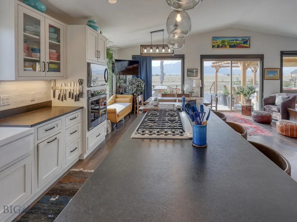 80 Glengarry Road Livingston MT 59047