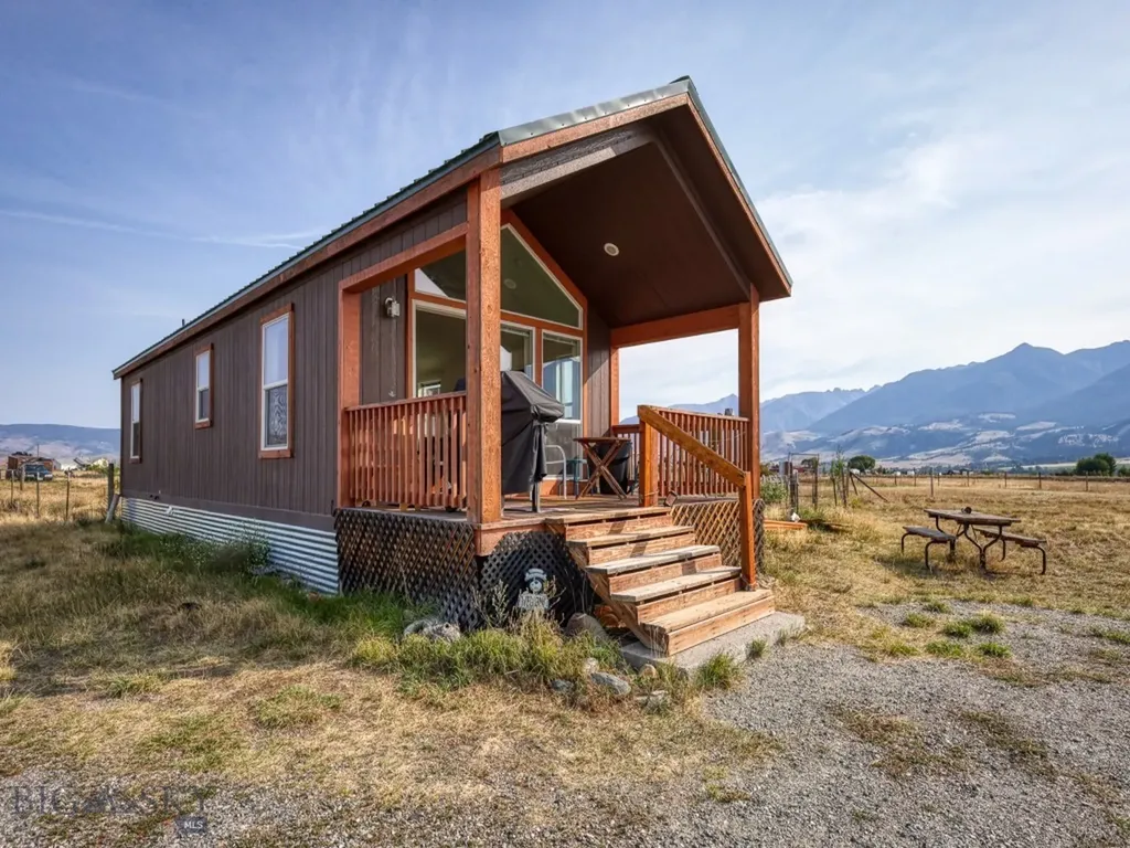 80 Glengarry Road Livingston MT 59047