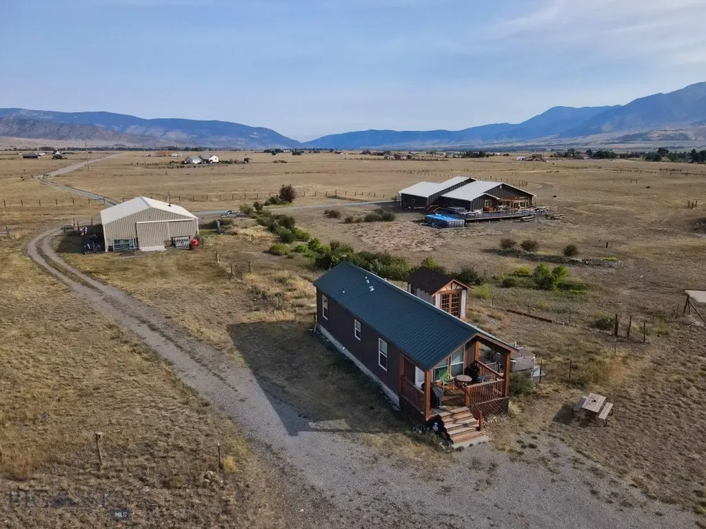 80 Glengarry Road Livingston MT 59047
