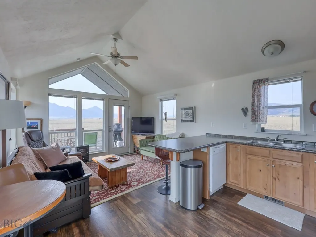80 Glengarry Road Livingston MT 59047