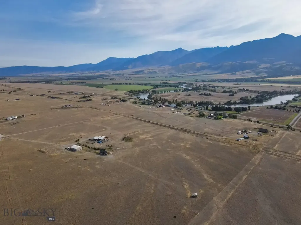 80 Glengarry Road Livingston MT 59047