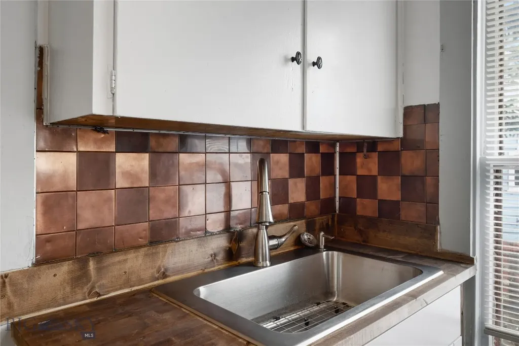 1705 Wall Butte MT 59701