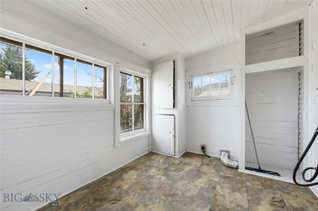 1705 Wall Butte MT 59701