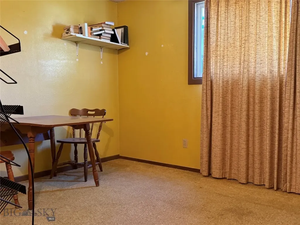 915 E 2nd Big Timber MT 59011