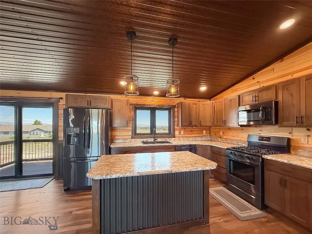 207 Expedition Drive Dillon MT 59725