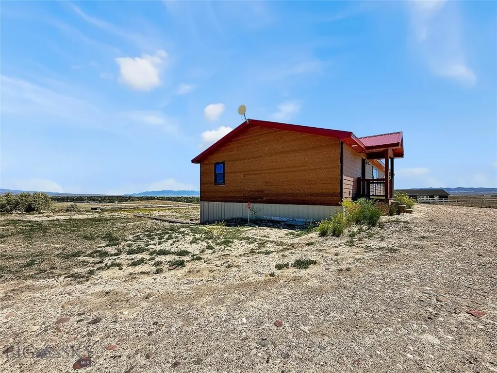 207 Expedition Drive Dillon MT 59725