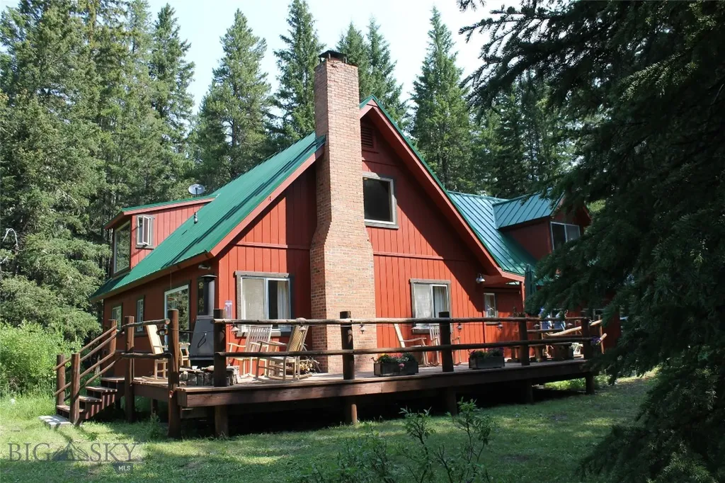 71 Bannock Silver Gate MT 59081