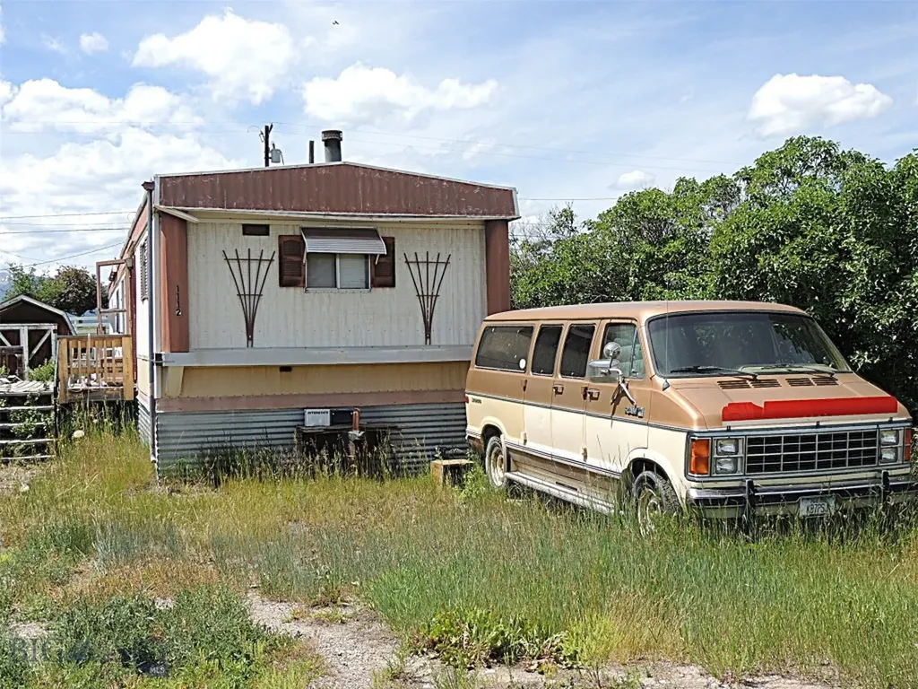 1118 Arizona Street Deer Lodge MT 59722